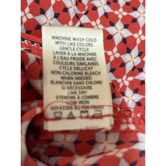 Max Studio Blouse Womens XS Red Geometric Surplice High Low Hem Long Sleeve Top - Picture 6 of 6